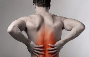 Warum tut der Rücken weh und was ist zu tun 
